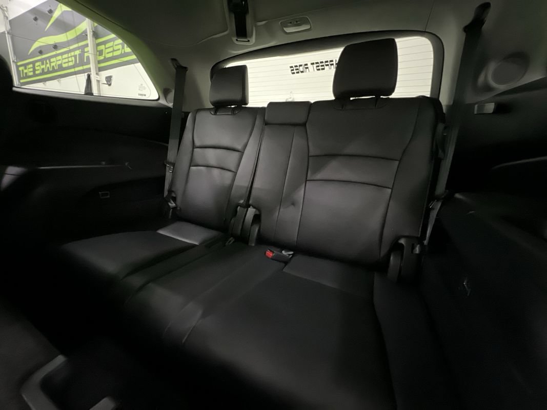 Used 2017 Honda Pilot Touring image 30