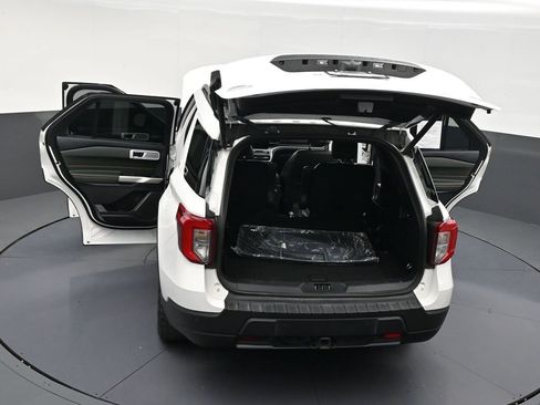 Used 2023 Ford Explorer Timberline w/ Timberline Technology Package image 32