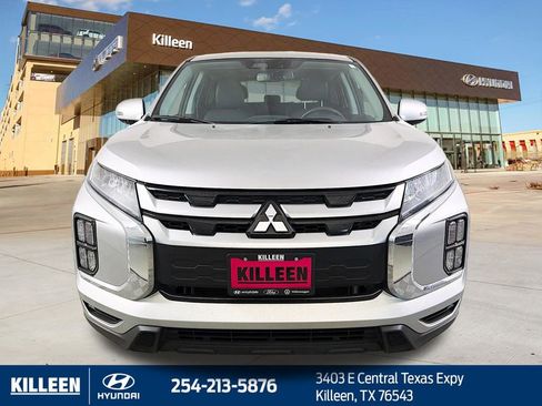 Used 2023 Mitsubishi Outlander Sport SE AWD/4WD image 2
