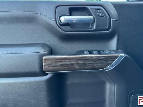 Certified 2022 Chevrolet Silverado 1500 LT Trail Boss w/ Bed Protection Package AWD/4WD image 11