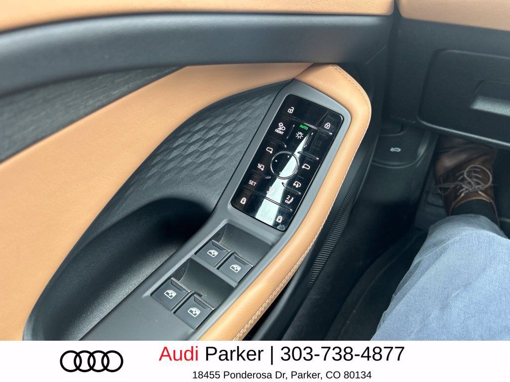Used 2026 Audi A6 Premium Plus w/ Premium Plus Package AWD/4WD image 10