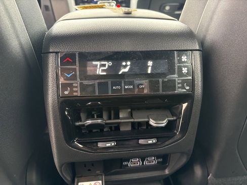 New 2025 Jeep Grand Cherokee L Limited image 26