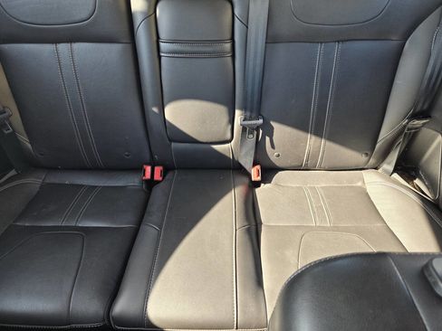 Used 2012 Ford Focus SEL image 17