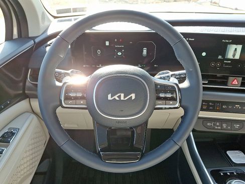 New 2026 Kia Carnival SX Prestige image 18