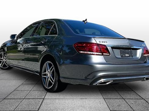 Certified 2016 Mercedes-Benz E 350 4MATIC Sedan image 4