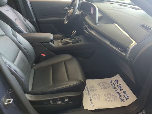 Certified 2024 Cadillac XT4 Sport image 25