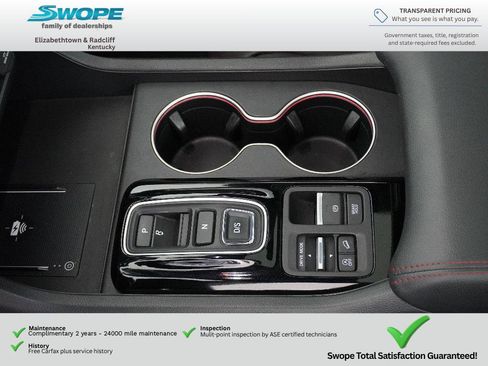 Used 2025 Honda Pilot Black Edition image 24