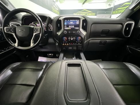 Used 2019 Chevrolet Silverado 1500 LTZ w/ LTZ Plus Package AWD/4WD image 19