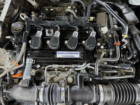 Used 2018 Honda Accord Touring image 37