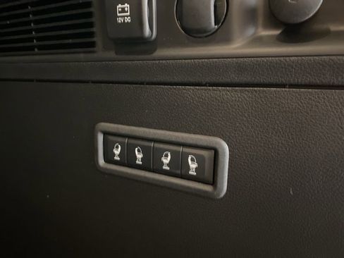 New 2026 Jeep Grand Wagoneer Limited w/ Premium Group II image 18