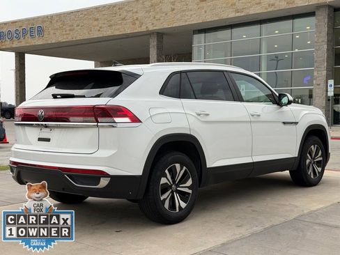 Used 2024 Volkswagen Atlas Cross Sport SE image 20