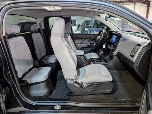 Used 2016 Chevrolet Colorado W/T w/ WT Convenience Package image 29