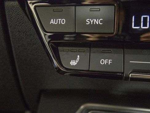 Used 2023 Audi A3 2.0T Premium image 25