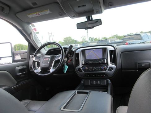 Used 2015 GMC Sierra 2500 SLT AWD/4WD image 26