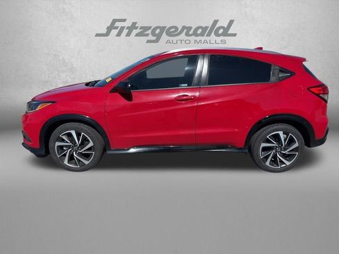 Used 2019 Honda HR-V Sport image 2