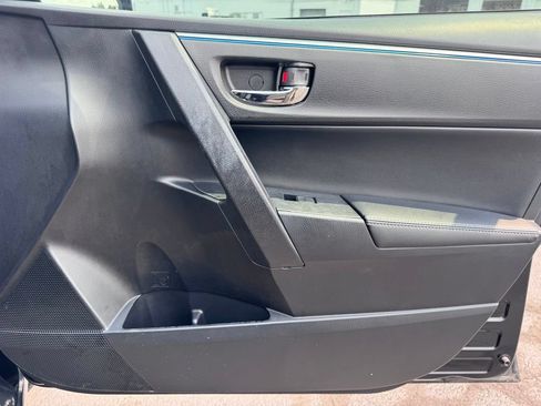 Used 2016 Toyota Corolla S Premium FWD image 26