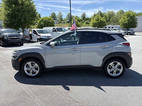 Used 2023 Hyundai Kona SEL w/ Convenience Package AWD/4WD image 9