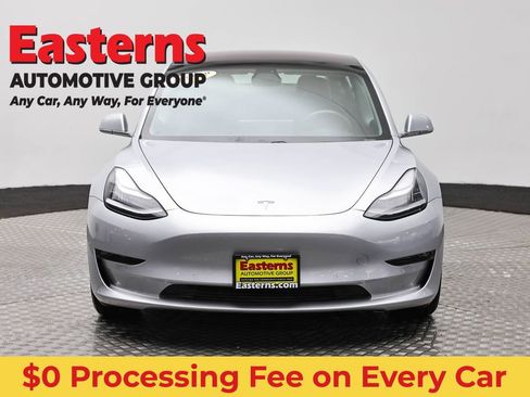 Used 2018 Tesla Model 3 Long Range AWD/4WD image 2