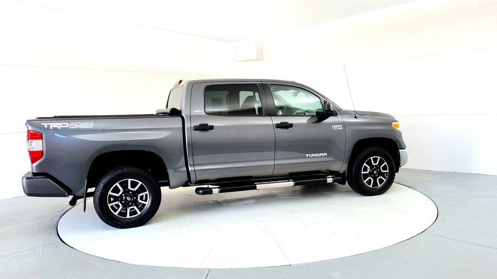 Used 2016 Toyota Tundra SR5 w/ TRD Off Road Package AWD/4WD image 6