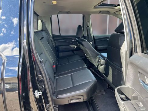 Used 2025 Honda Ridgeline RTL image 16