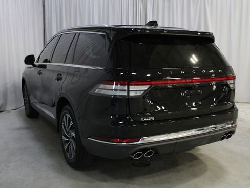 New 2026 Lincoln Aviator AWD image 23