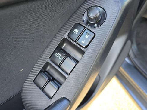 Used 2015 MAZDA MAZDA3 i Sport image 19