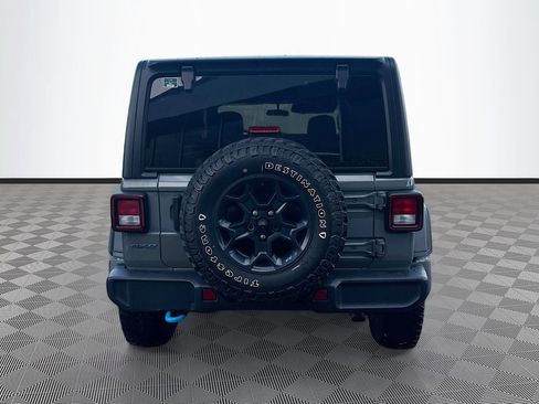 Certified 2023 Jeep Wrangler Unlimited w/ Cold Weather Group AWD/4WD image 7