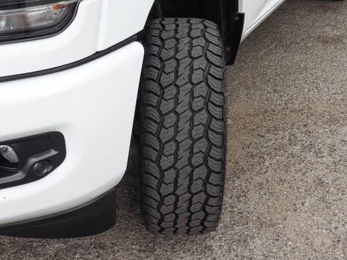 Used 2024 RAM 2500 Big Horn w/ Night Edition AWD/4WD image 51