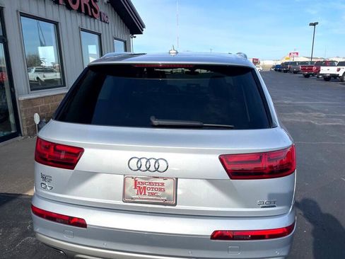 Used 2017 Audi Q7 3.0T Premium Plus w/ Premium Plus Package image 7