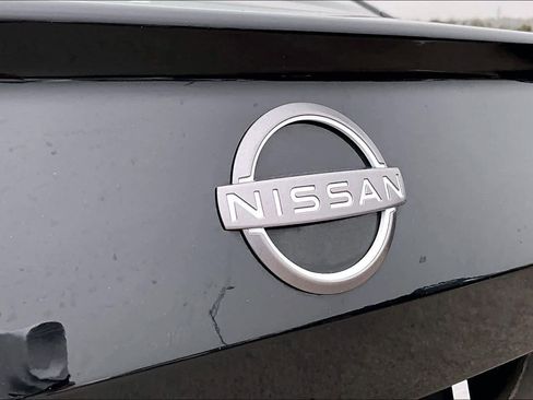 Used 2025 Nissan Altima 2.5 SV image 30