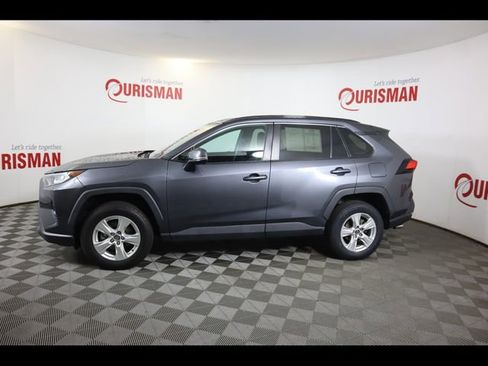 Used 2021 Toyota RAV4 XLE image 11