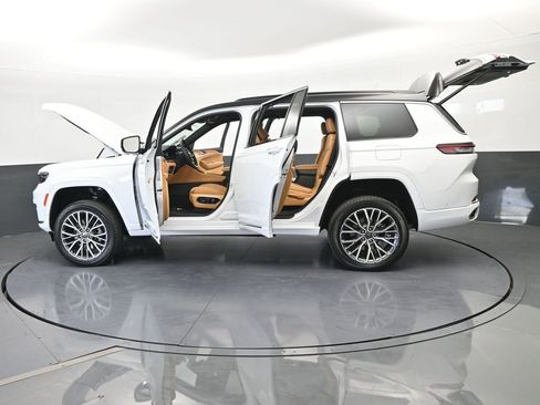 New 2025 Jeep Grand Cherokee L Summit image 97