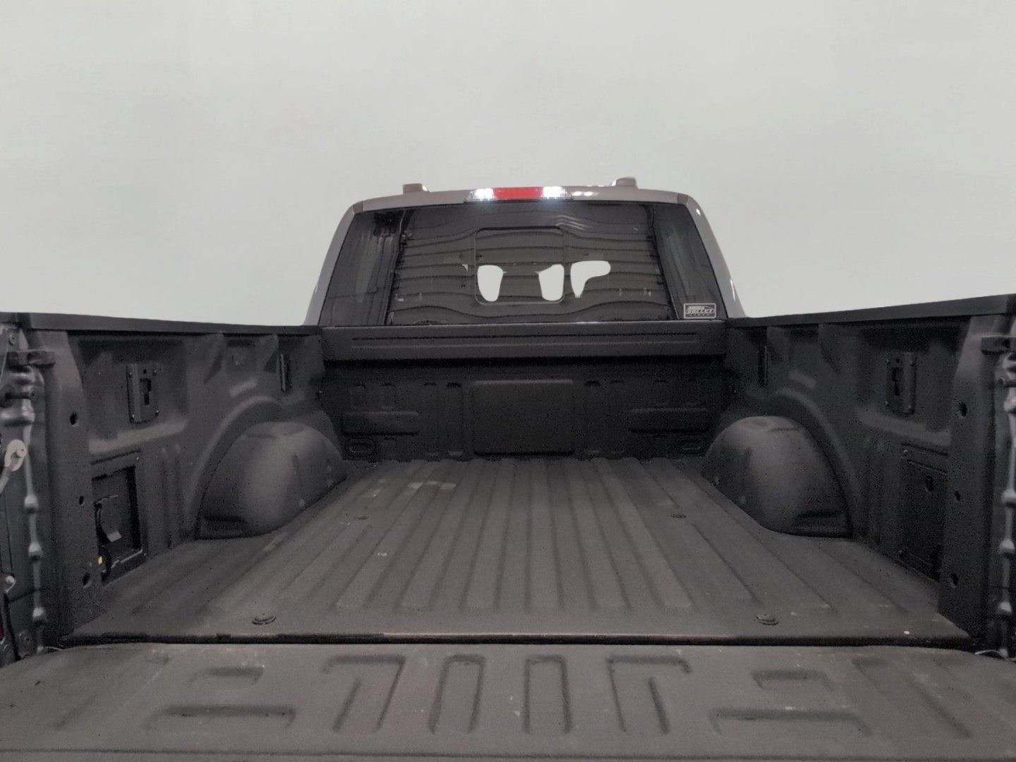 Used 2024 Ford F150 Lariat w/ Tow/Haul Package AWD/4WD image 14