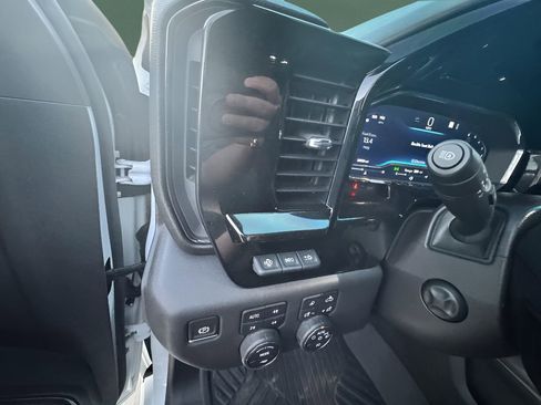 Used 2024 Chevrolet Silverado 1500 ZR2 w/ ZR2 Bison Edition image 27