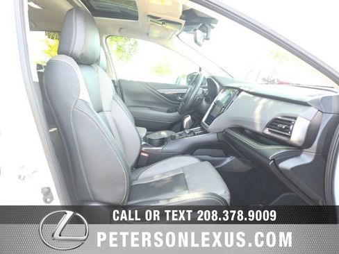 Used 2023 Subaru Outback Onyx Edition AWD/4WD image 13