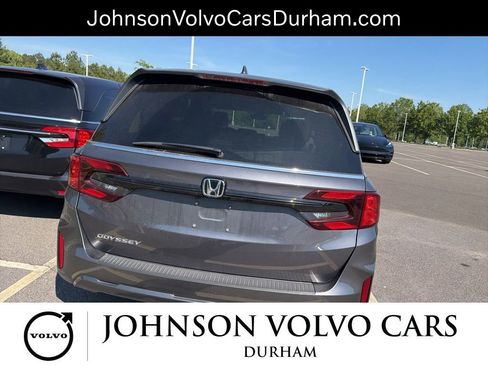 Used 2025 Honda Odyssey EX-L image 15
