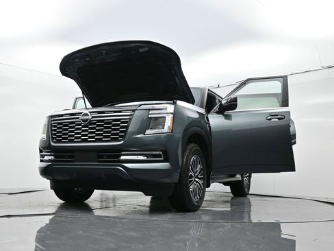New 2026 Nissan Armada SL image 30