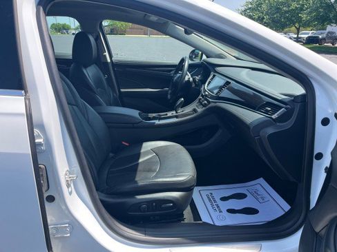 Used 2018 Buick LaCrosse Essence image 29