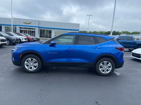 Used 2019 Chevrolet Blazer LT FWD image 2