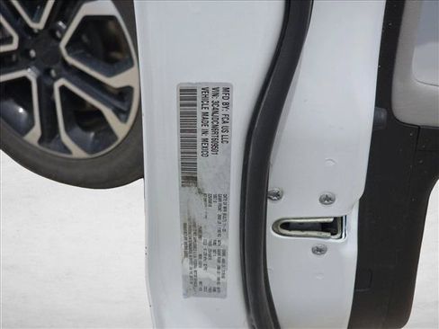 Used 2024 Jeep Compass Limited AWD/4WD image 15