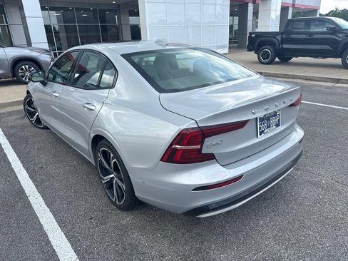Used 2024 Volvo S60 B5 Plus FWD image 4