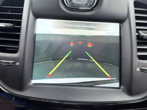 Used 2023 Chrysler 300 S RWD image 33