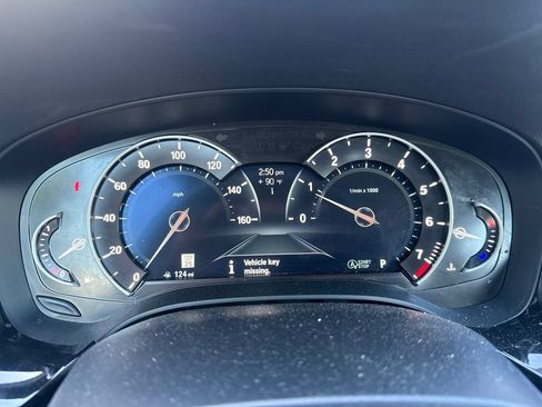 Used 2019 BMW 530i xDrive w/ Convenience Package AWD/4WD image 39