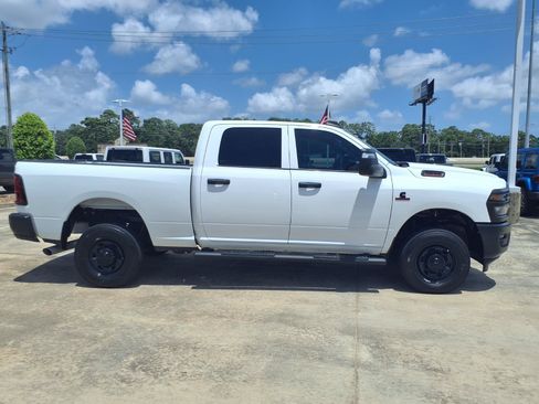 Used 2025 RAM 2500 Tradesman AWD/4WD image 7