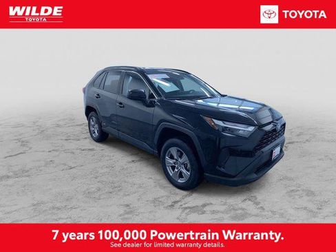 Certified 2025 Toyota RAV4 LE AWD/4WD image 3