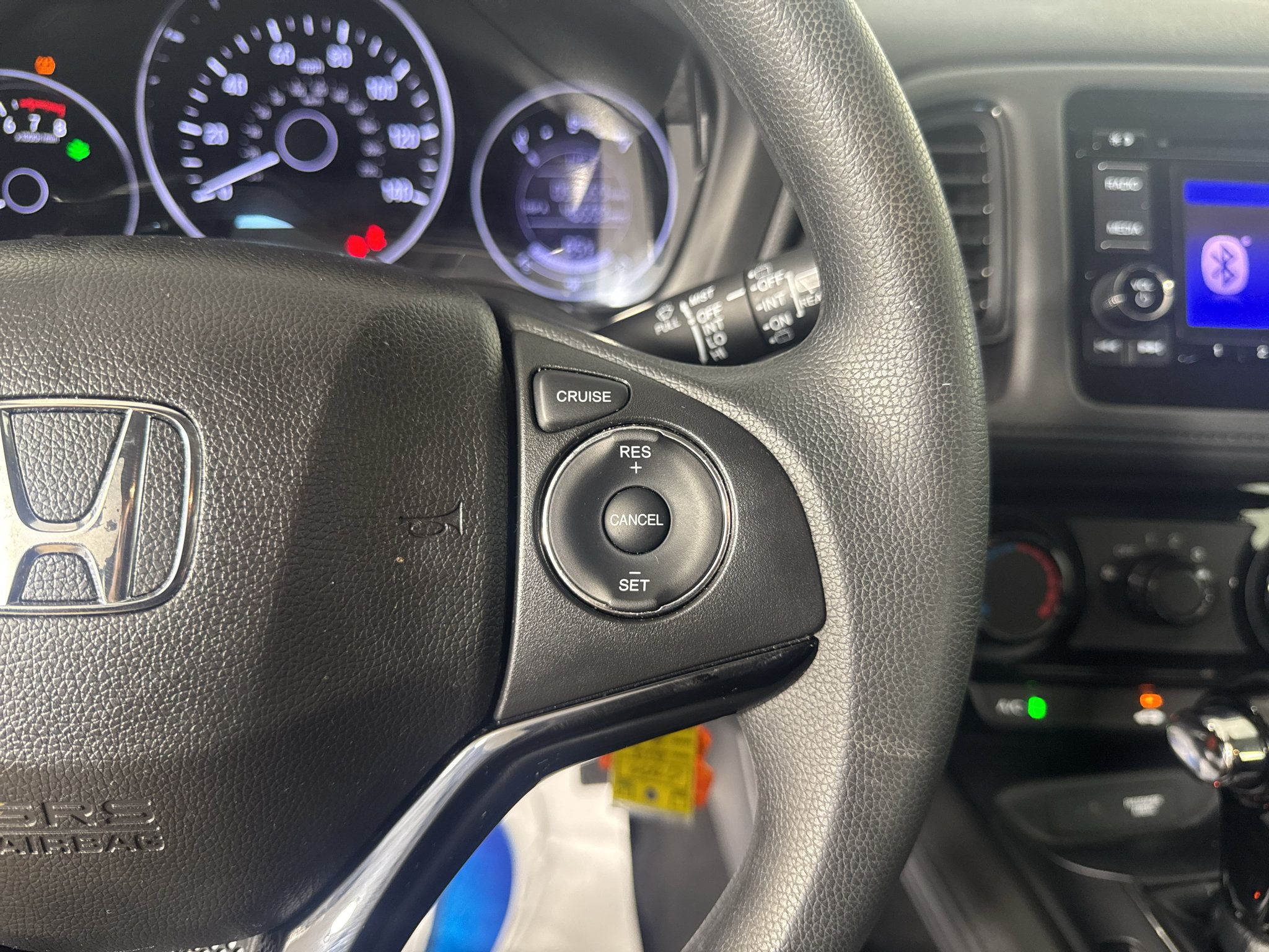 Used 2022 Honda HR-V LX image 19