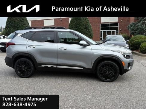 Used 2022 Kia Seltos Nightfall Edition AWD/4WD image 7