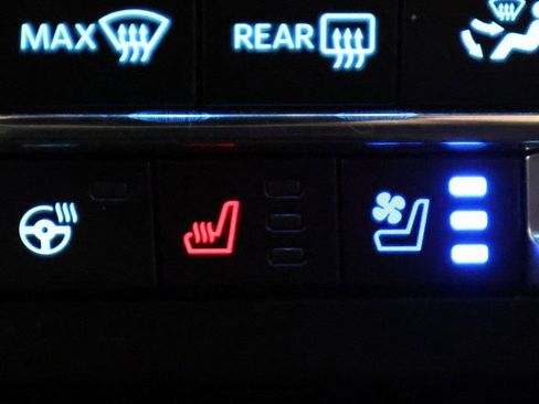 Used 2026 Ford F450 Platinum w/ FX4 Off-Road Package image 25