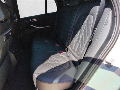 New 2026 BMW X5 xDrive40i image 16