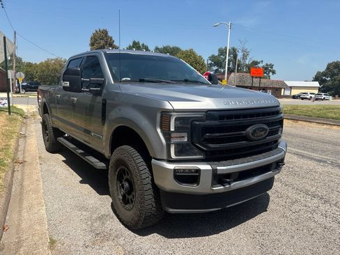 Used 2020 Ford F250 Lariat AWD/4WD image 5